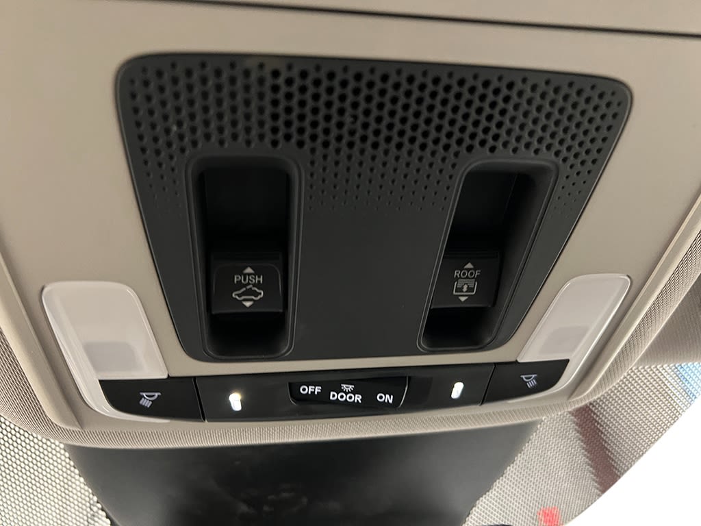 Thumbnail: 2025 Honda Pilot - 25