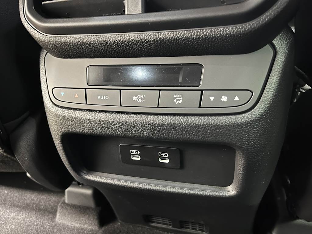 Thumbnail: 2026 Honda Pilot - 25