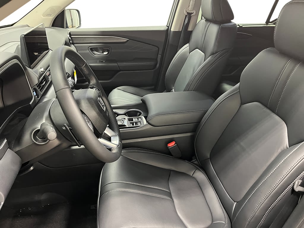 Thumbnail: 2026 Honda Pilot - 9