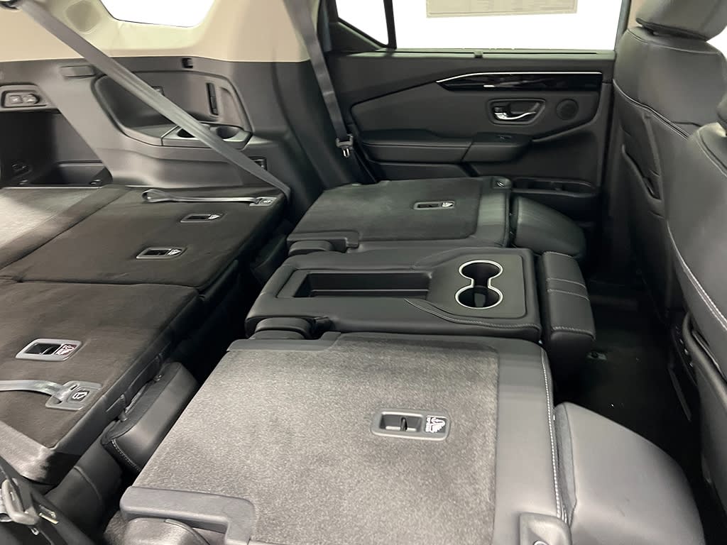 Thumbnail: 2025 Honda Pilot - 37