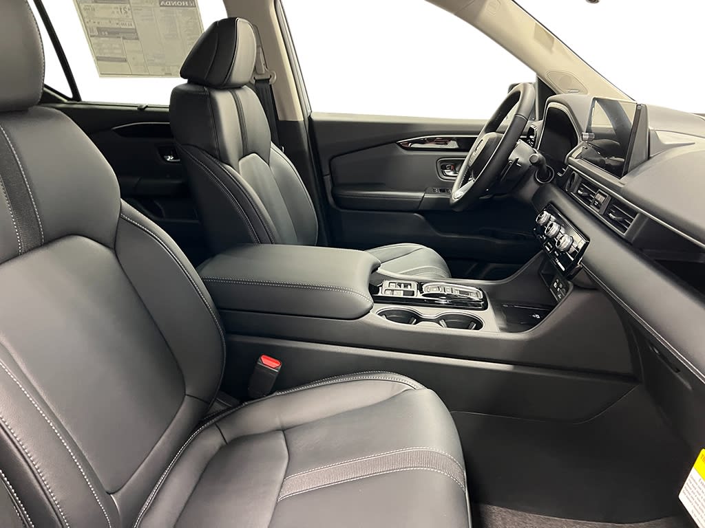 Thumbnail: 2025 Honda Pilot - 12