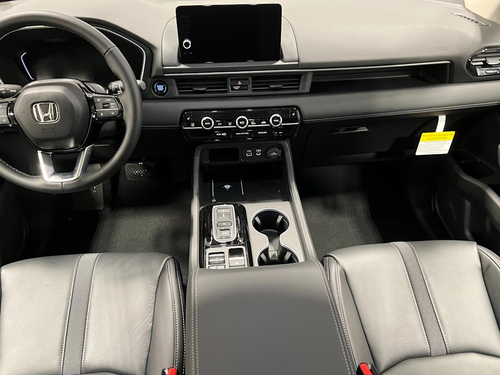 Thumbnail: 2025 Honda Pilot - 10