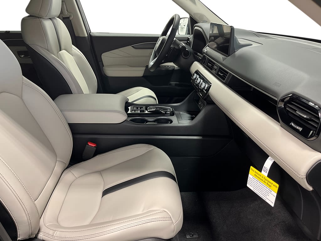 Thumbnail: 2026 Honda Pilot - 12