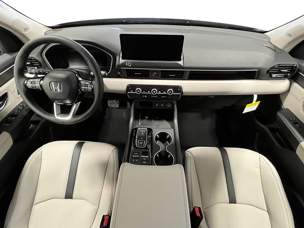 Thumbnail: 2026 Honda Pilot - 2