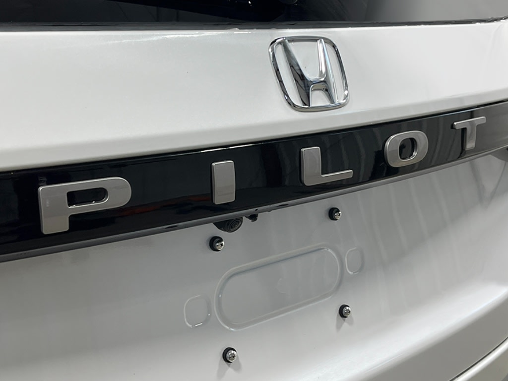 Thumbnail: 2026 Honda Pilot - 18