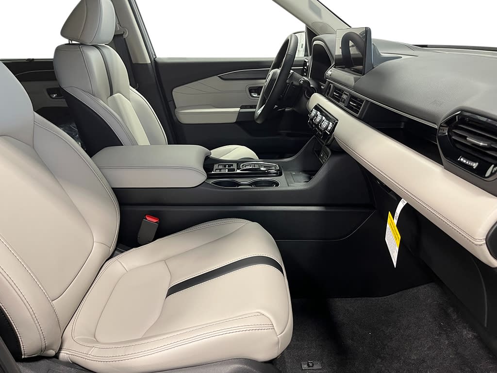Thumbnail: 2026 Honda Pilot - 12