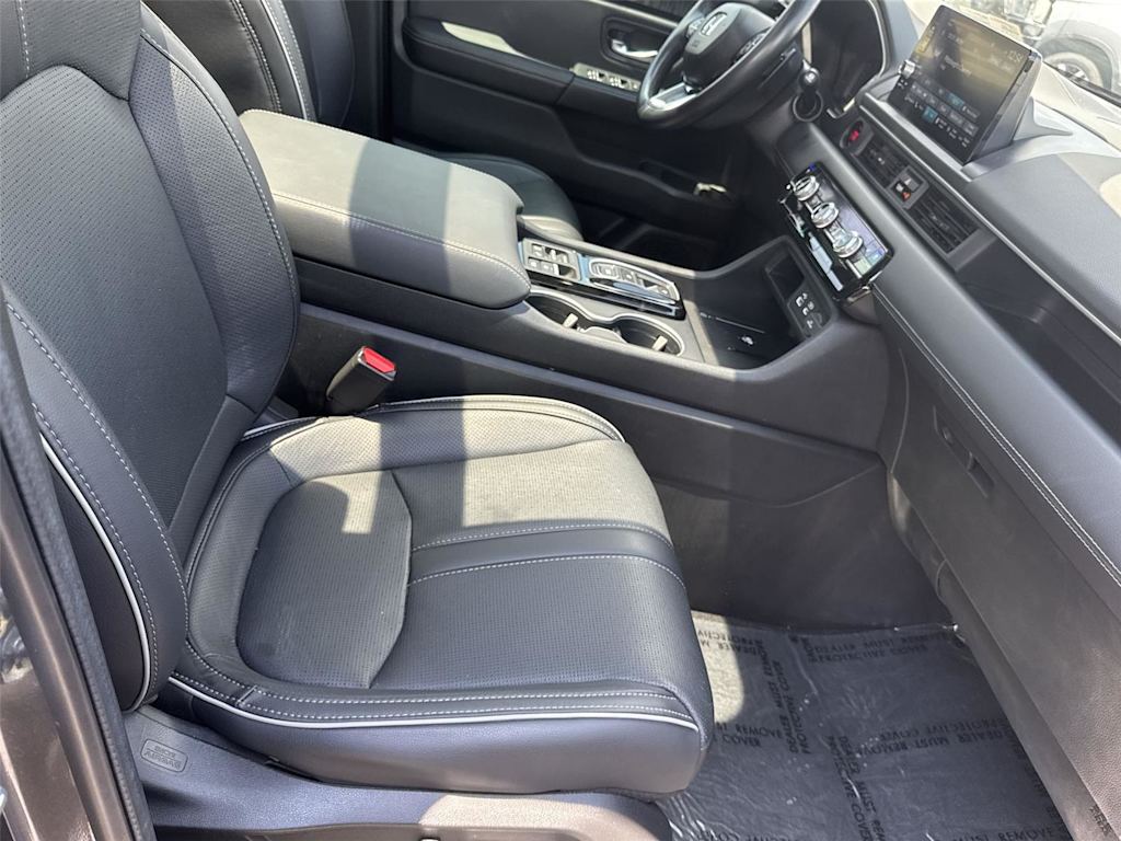 Thumbnail: 2024 Honda Pilot - 22