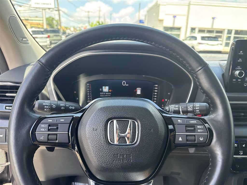 Thumbnail: 2024 Honda Pilot - 2