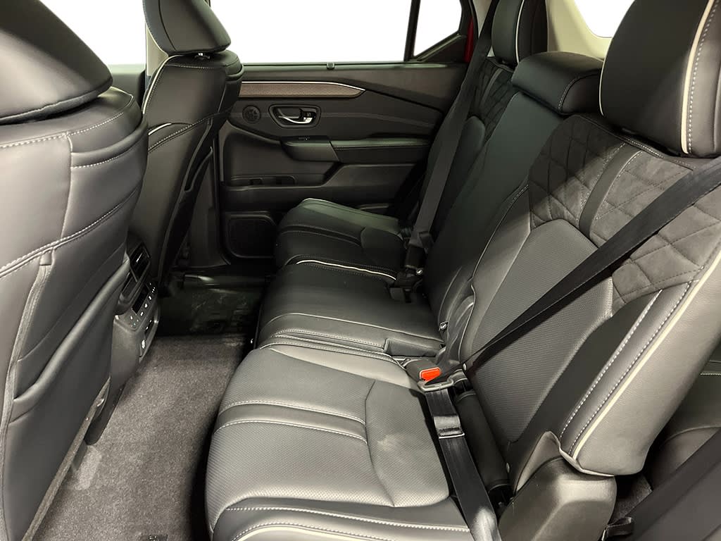 Thumbnail: 2026 Honda Pilot - 13