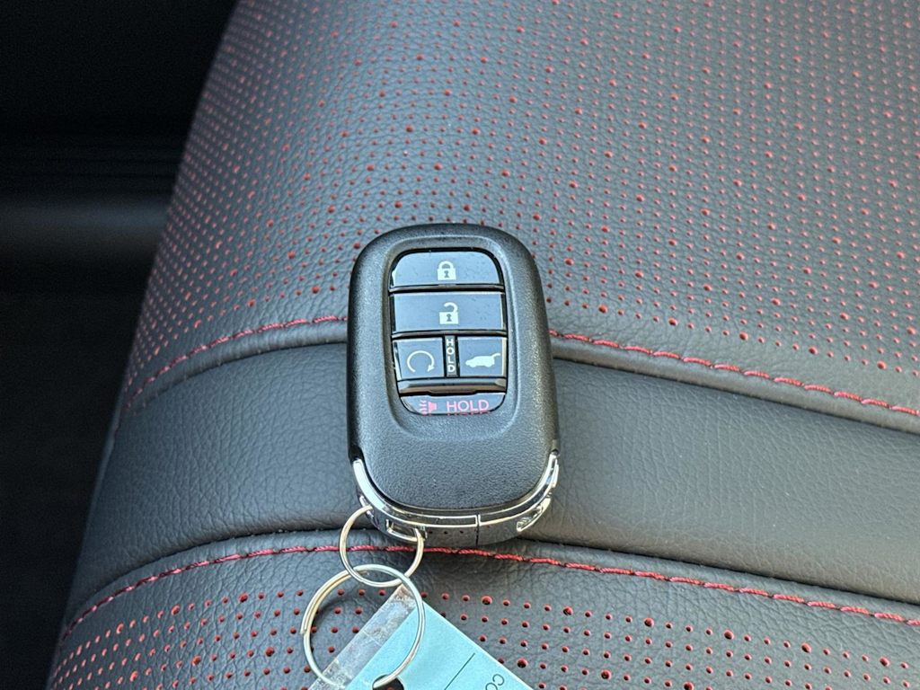 Thumbnail: 2025 Honda Pilot - 14