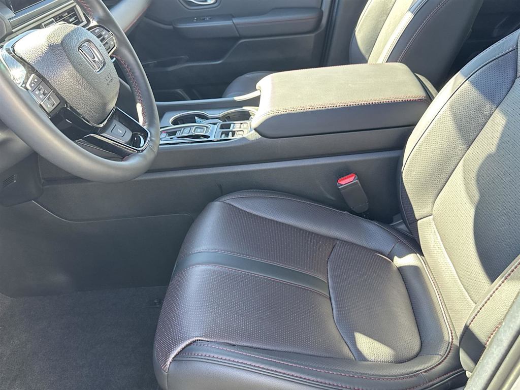 Thumbnail: 2025 Honda Pilot - 8