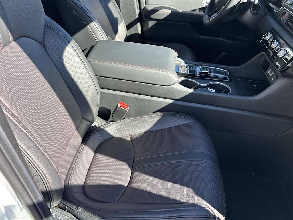 Thumbnail: 2025 Honda Pilot - 22