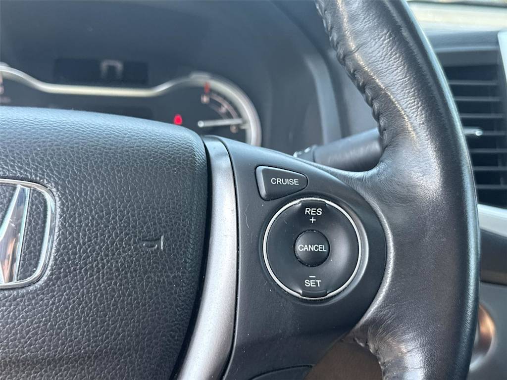 Thumbnail: 2019 Honda Ridgeline - 24