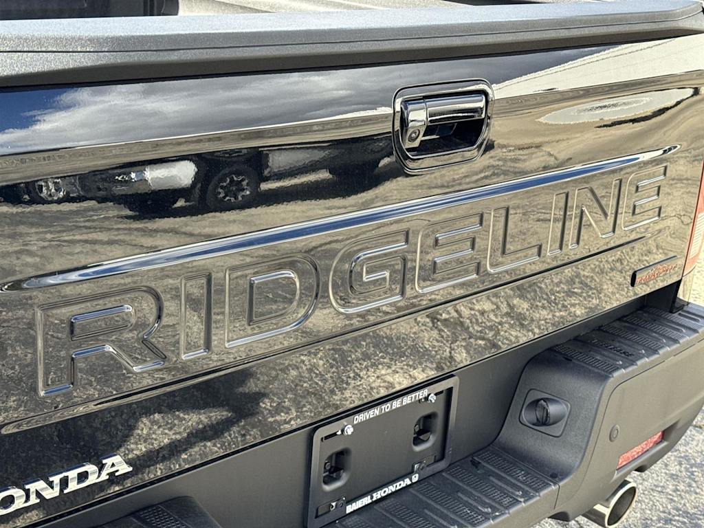 Thumbnail: 2025 Honda Ridgeline - 21