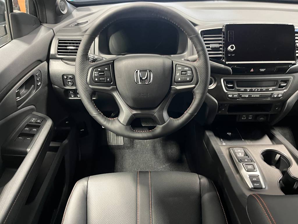Thumbnail: 2025 Honda Ridgeline - 8