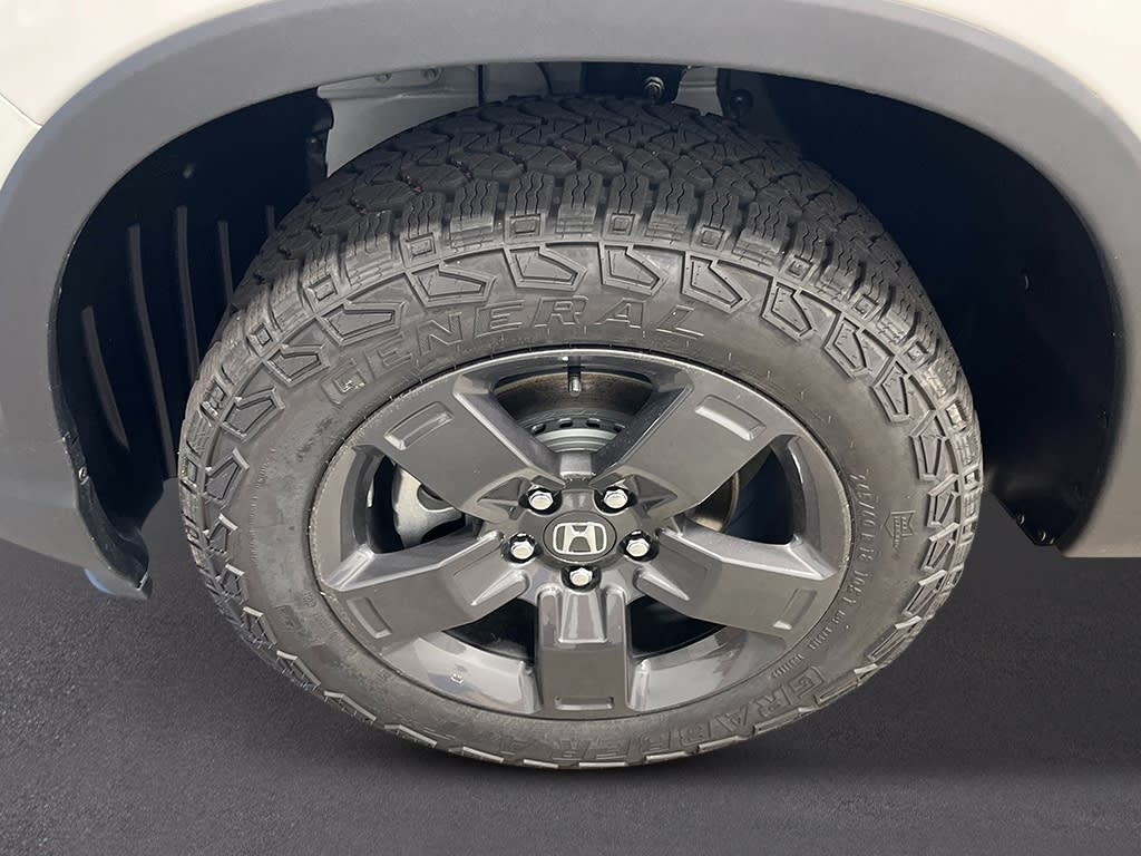 Thumbnail: 2026 Honda Ridgeline - 8