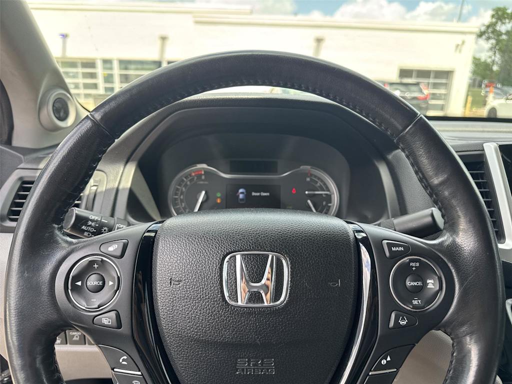 Thumbnail: 2019 Honda Ridgeline - 22