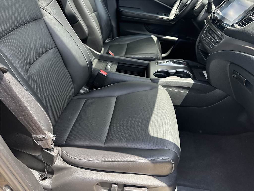 Thumbnail: 2021 Honda Ridgeline - 22