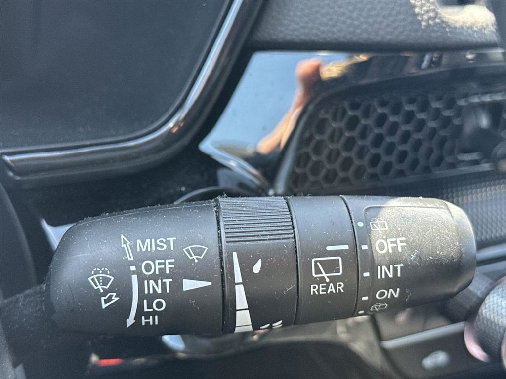 Thumbnail: 2023 Honda CR-V - 25