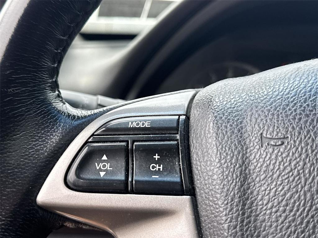 Thumbnail: 2010 Honda Accord Crosstour - 14