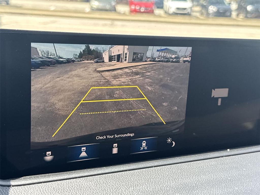 Thumbnail: 2023 Acura MDX - 25