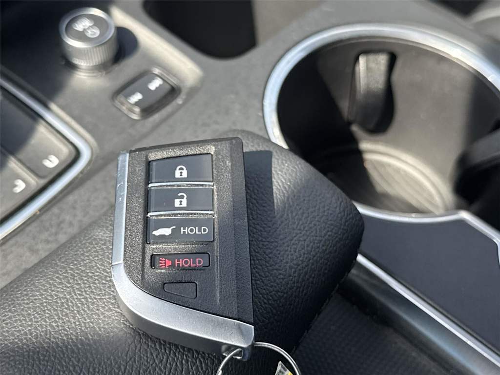 Thumbnail: 2023 Acura MDX - 29