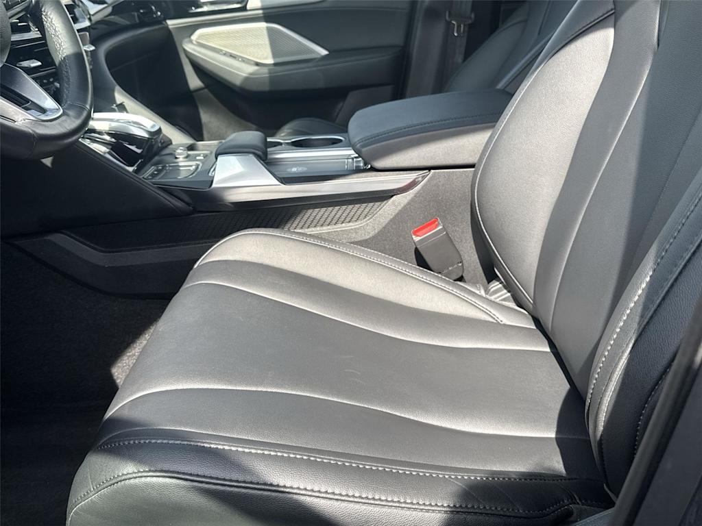 Thumbnail: 2023 Acura MDX - 8