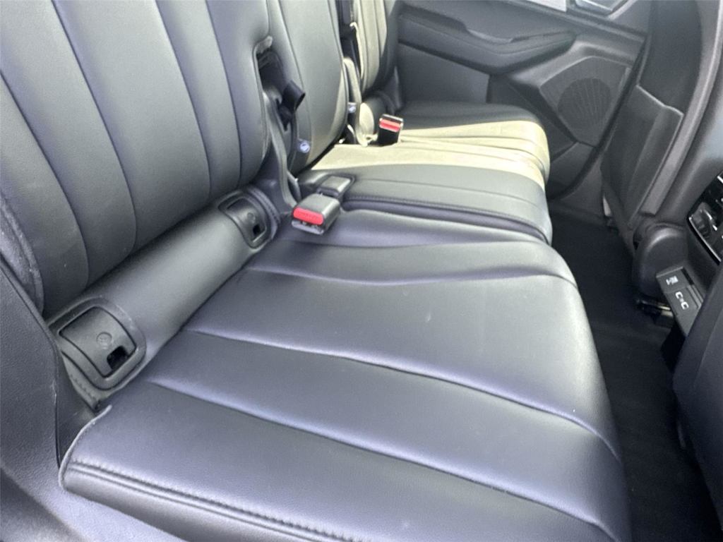 Thumbnail: 2023 Acura MDX - 9