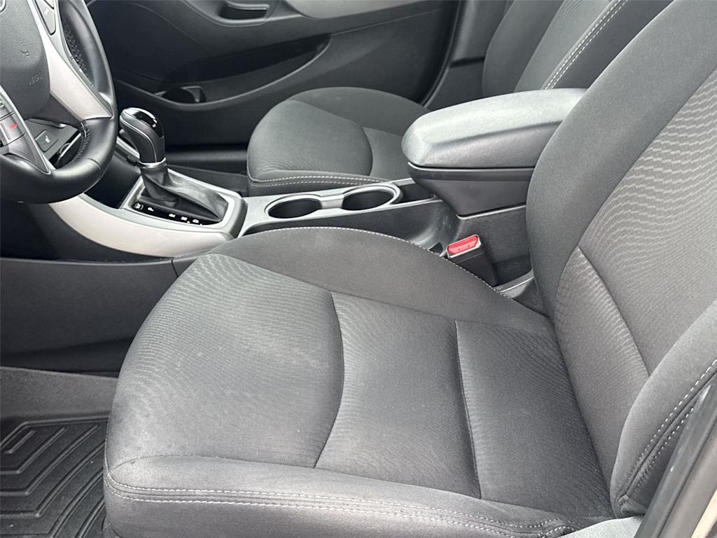 Thumbnail: 2016 Hyundai Elantra - 7