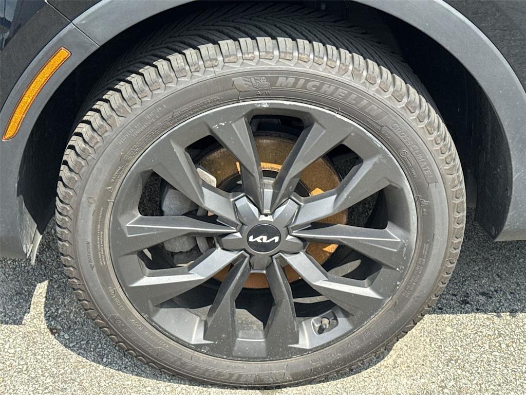 Thumbnail: 2022 Kia Sorento - 8
