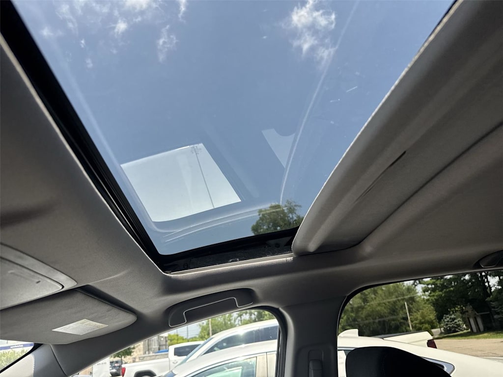 Thumbnail: 2019 Honda CR-V - 19