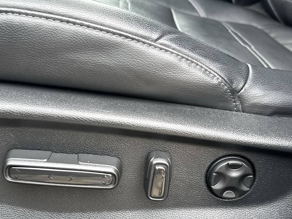 Thumbnail: 2019 Honda CR-V - 23