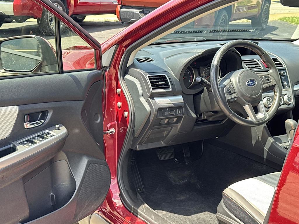Thumbnail: 2017 Subaru Crosstrek - 2