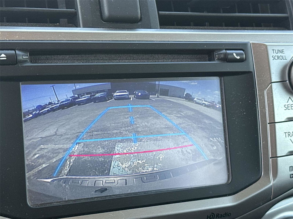 Thumbnail: 2015 Toyota 4Runner - 26