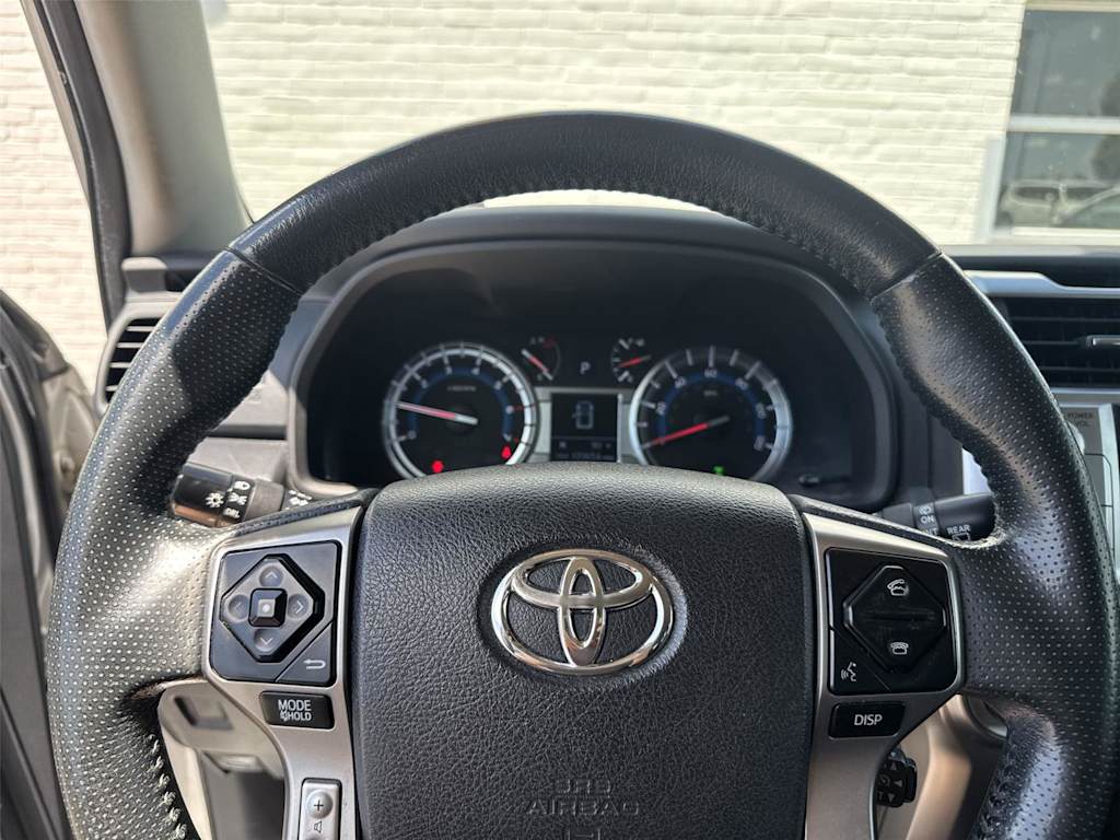 Thumbnail: 2015 Toyota 4Runner - 2