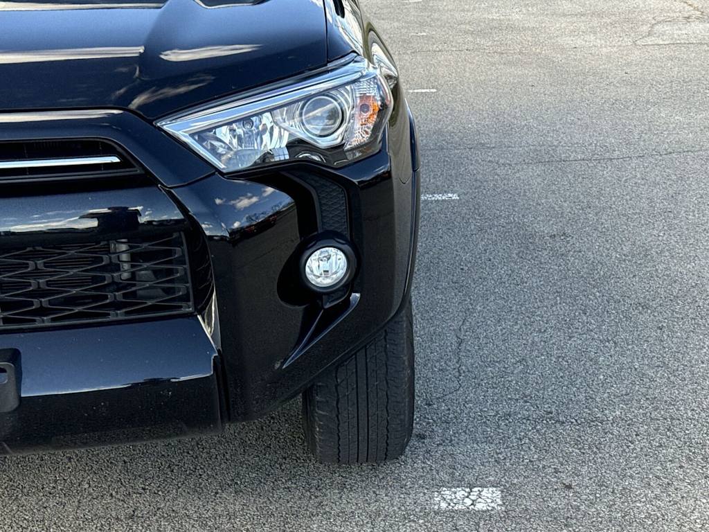 2020 Toyota 4Runner SR5 15