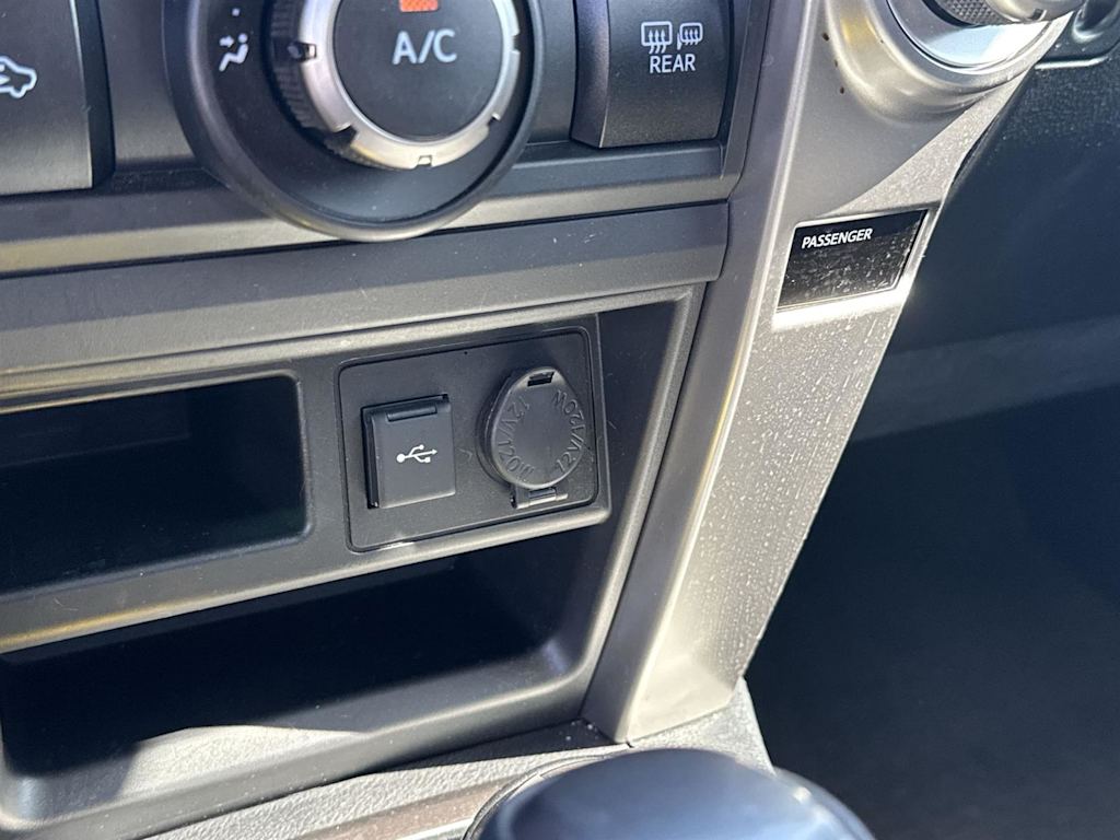 2021 Toyota 4Runner Trail 28