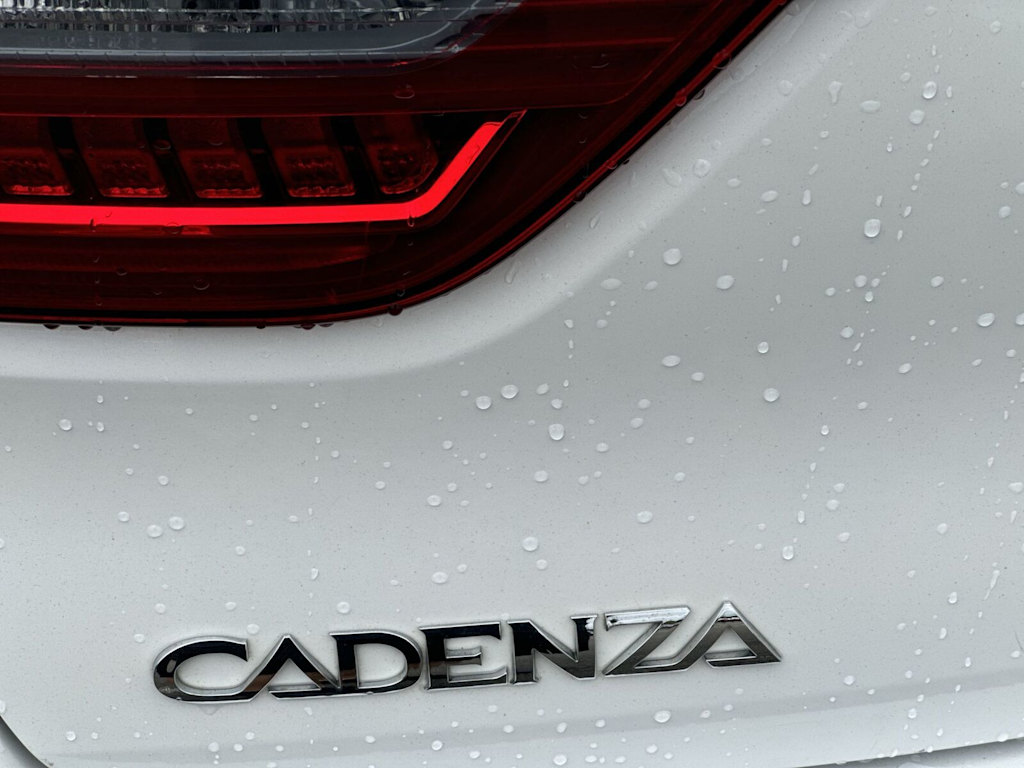 2019 Kia Cadenza Technology 21