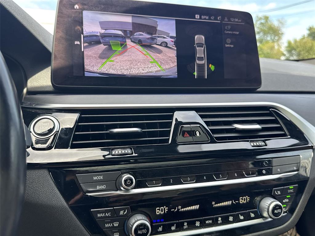 Thumbnail: 2022 BMW 5 Series - 13