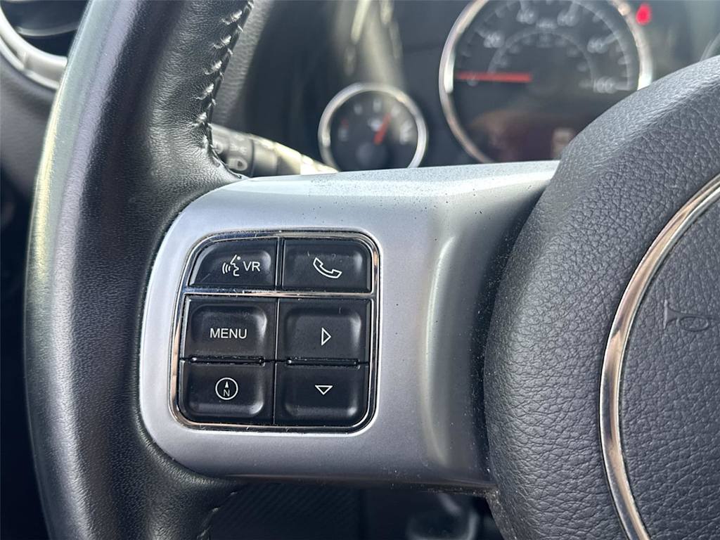 Thumbnail: 2016 Jeep Wrangler - 27