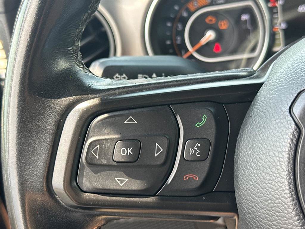 Thumbnail: 2020 Jeep Wrangler - 25