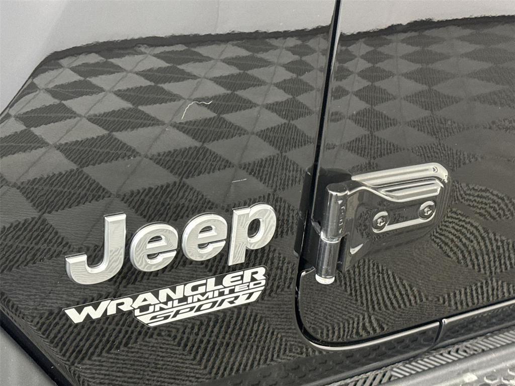 Thumbnail: 2020 Jeep Wrangler - 6