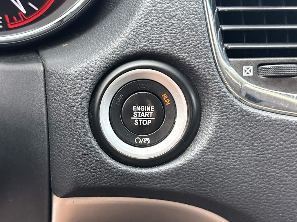 Thumbnail: 2017 Dodge Durango - 29