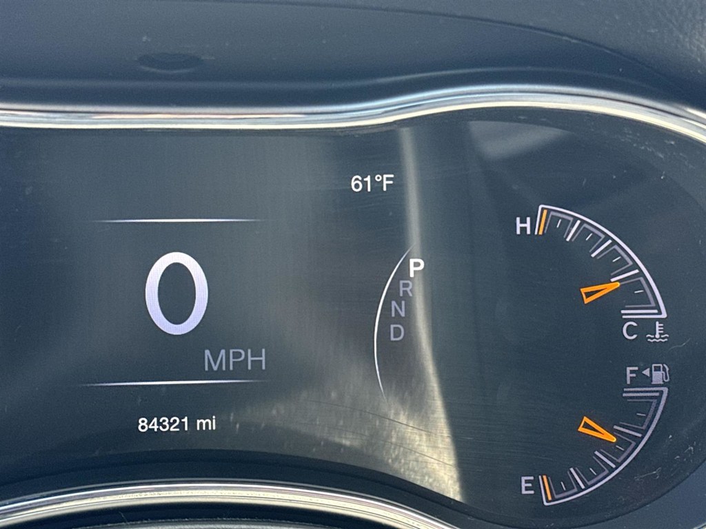 Thumbnail: 2020 Jeep Grand Cherokee - 13