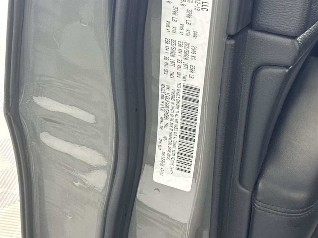 Thumbnail: 2020 Jeep Grand Cherokee - 14