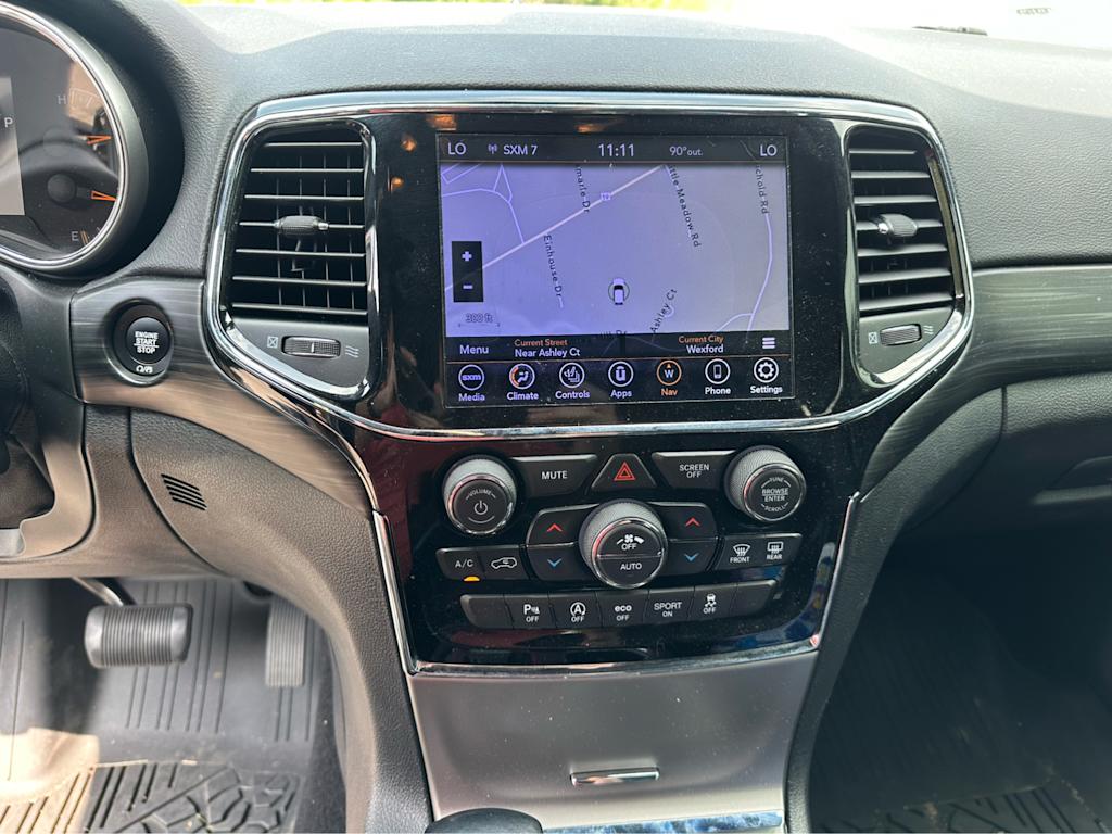 Thumbnail: 2020 Jeep Grand Cherokee - 11
