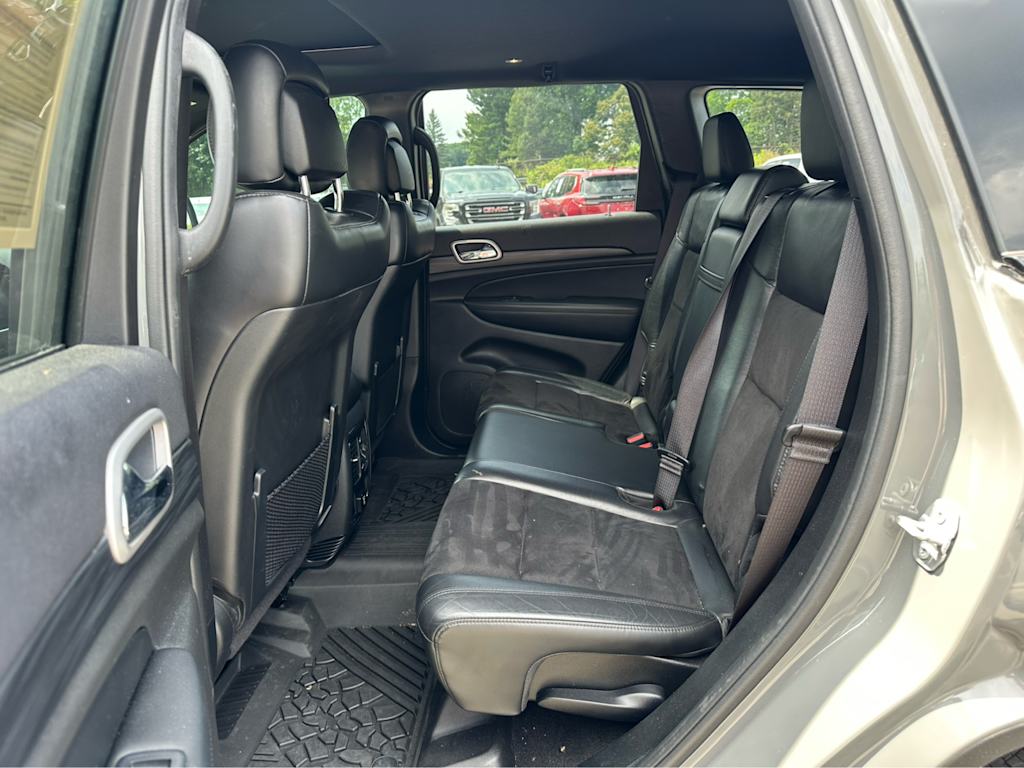 Thumbnail: 2020 Jeep Grand Cherokee - 22