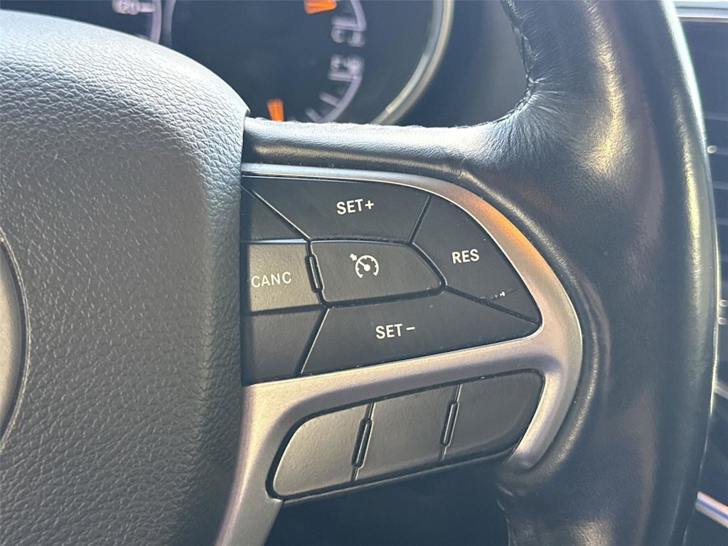 Thumbnail: 2020 Jeep Grand Cherokee - 28