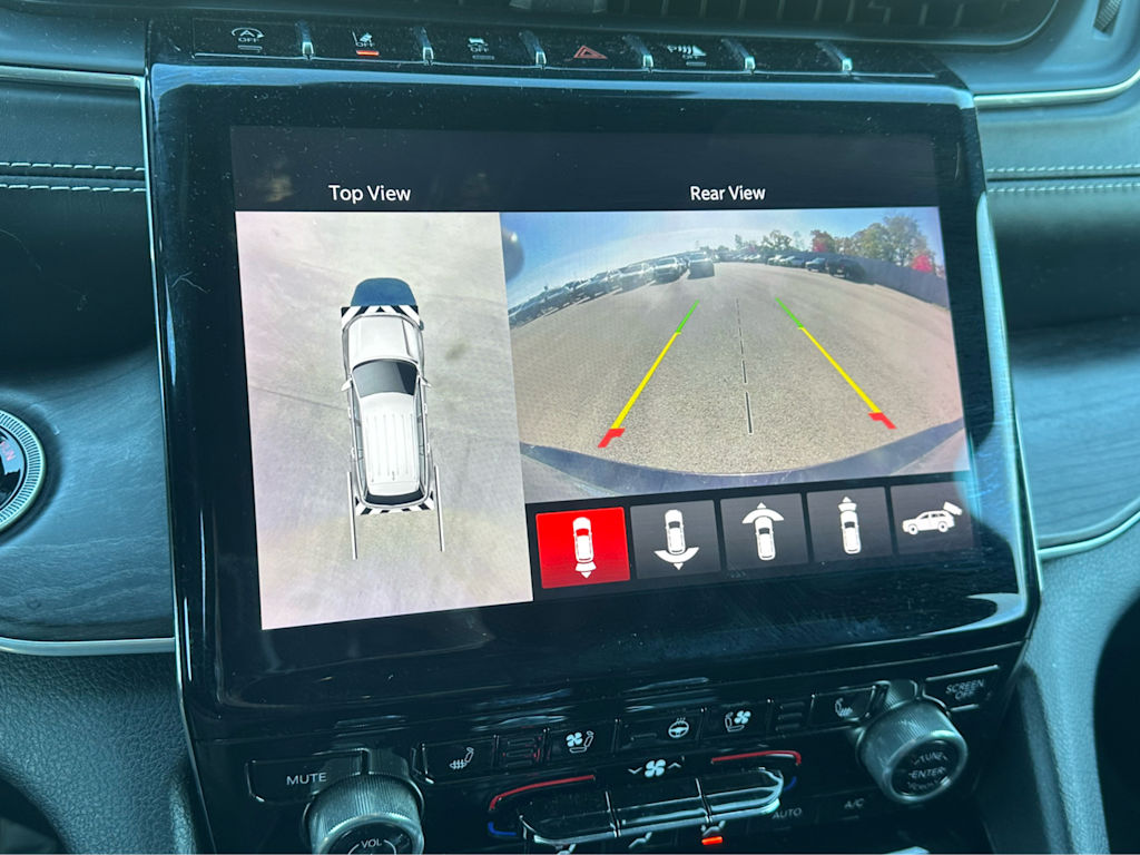 Thumbnail: 2022 Jeep Grand Cherokee L - 17