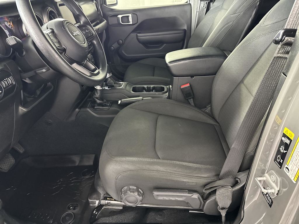 Thumbnail: 2022 Jeep Gladiator - 8